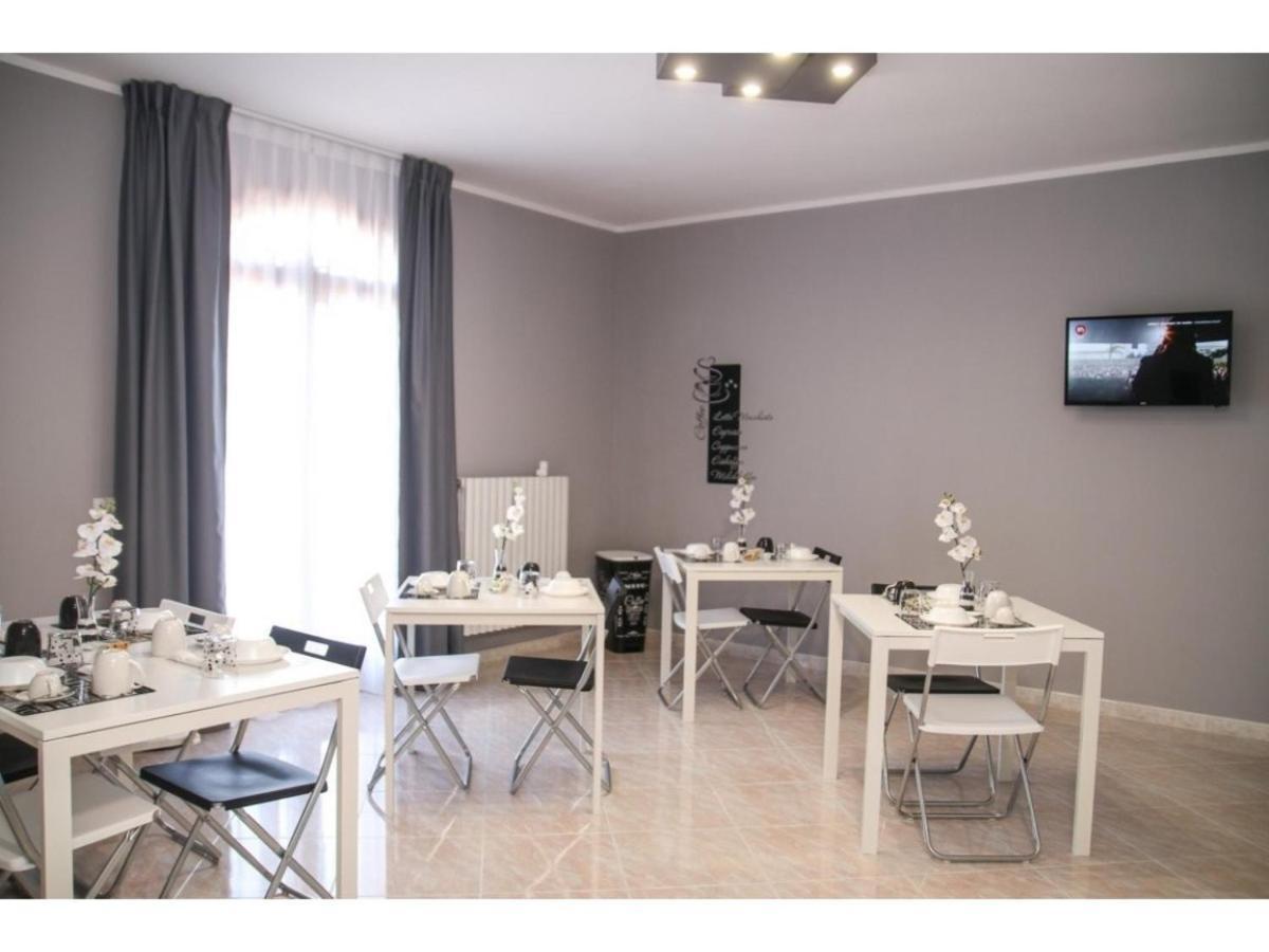 B&B Black-And-White Gallipoli Exterior foto