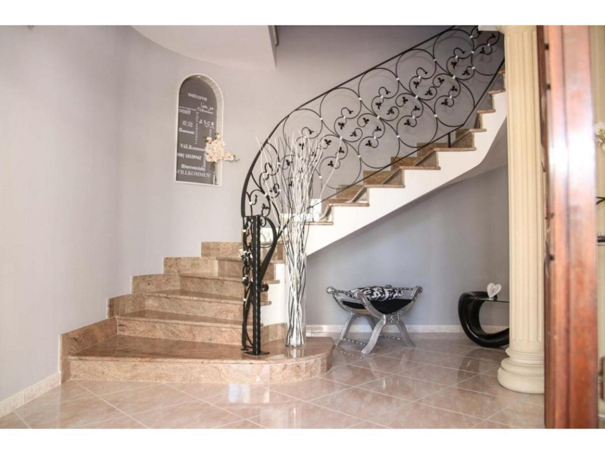 B&B Black-And-White Gallipoli Exterior foto